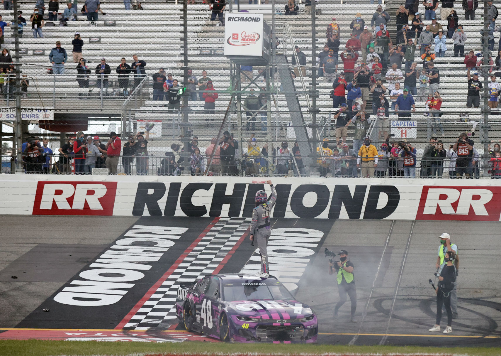 NASCAR Toyota Owners 400 at Richmond Raceway
